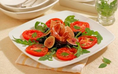 TOMATO SALAD WITH FIGS AND IBERIAN HAM